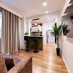 Prime Location & Cozy Comfort: Near Sala Palatului