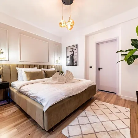 Apartment Prime Location & Cozy Comfort: Near Sala Palatului Bucharest