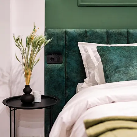 Prime Location & Cozy Comfort: Near Sala Palatului Apartment